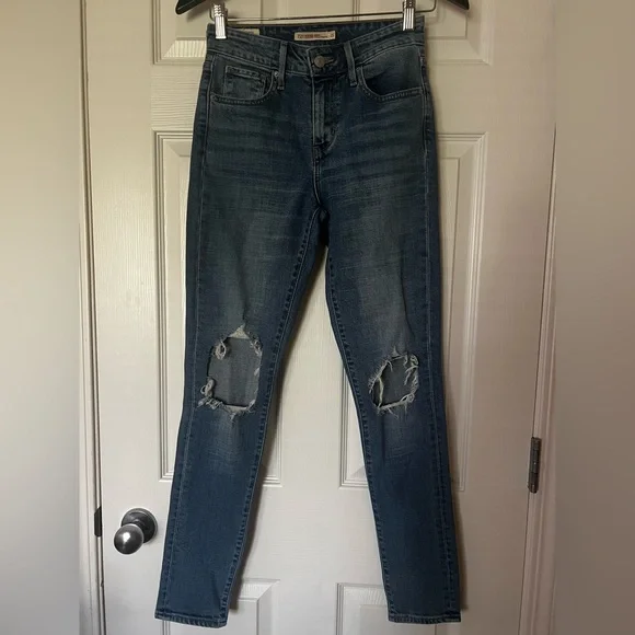 Levi’s 721 High Rise Women’s Skinny Ripped Blue Jeans Size 25 - Picture 3 of 12